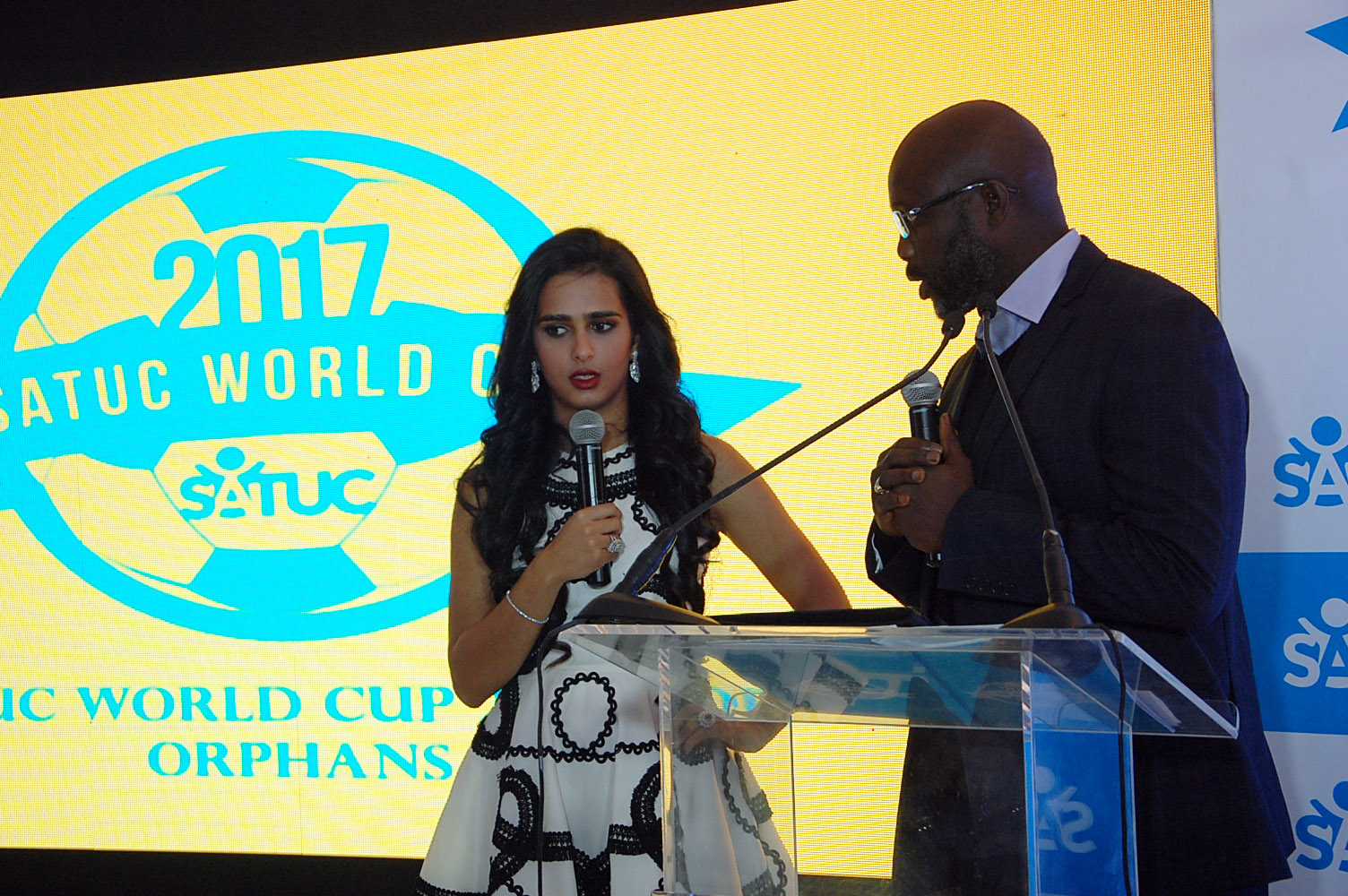 SATUC deserves the golden ball, George Weah said -Sheikha Al Thani -شيخه ال ثاني - شيخه - ساتوك - جورج وايا - كأس العالم للأيتام (405)